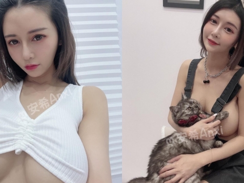 下乳露出連貓都受不了！「巨乳甜心」安希衣服太短遮不住，手都不敢舉太高！