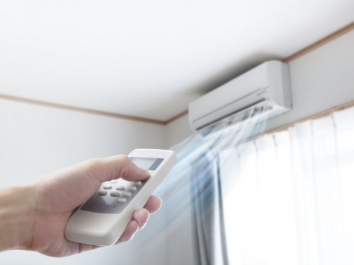 不是調高溫度！台電授1招：吹冷氣「省電10％」