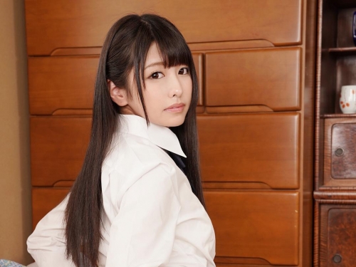 萌妹子「倉木しおり」化身GANTZ最性感殺手　美乳快要衝出那緊身皮衣！ ...