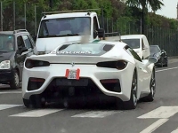 Ferrari Dino復活？外媒捕獲「未曾見過的法拉利」
