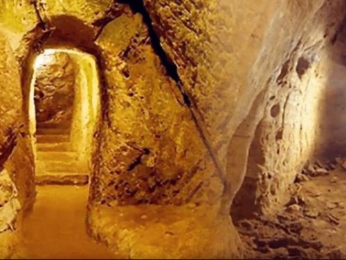 地下四千公里隧道被發現，內部無數稀世珍寶，至今仍是未解之謎