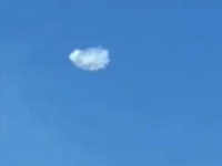 《變形UFO？影片拍到一朵奇怪的雲彩！》