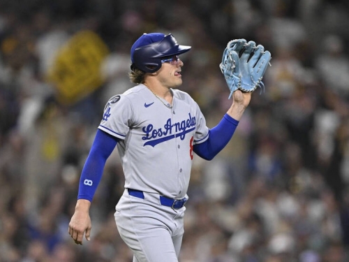 MLB》「不是讓人愉快的事情」 道奇主帥解釋6局就派野手登板原因
