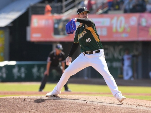 中職》台鋼雄鷹7：3勝統一獅 公辦熱身賽戰績仍居首位