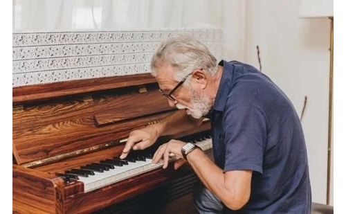 癮君子注意！英國研究指出：中老年人戒菸能降低失智風險