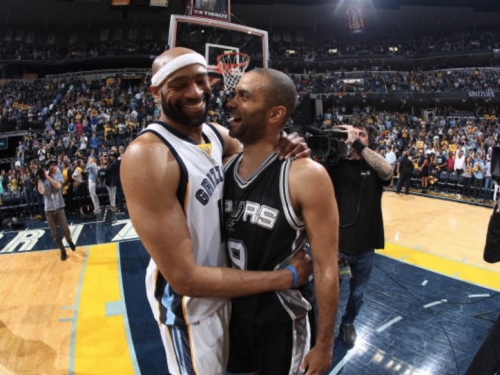 [NBA老將魂]法國小跑車回春狂飆27分 飛人卡特第一時間補灌顏扣