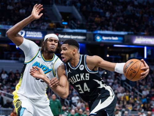 NBA》離開老東家溜馬轉戰公鹿 透納：終於不用再被字母哥肘擊了