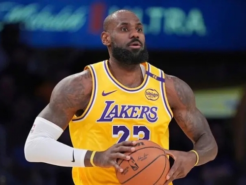 NBA》詹皇轉隊唯一選項是回騎士？NBA高層爆料：他不想落得像喬丹一樣