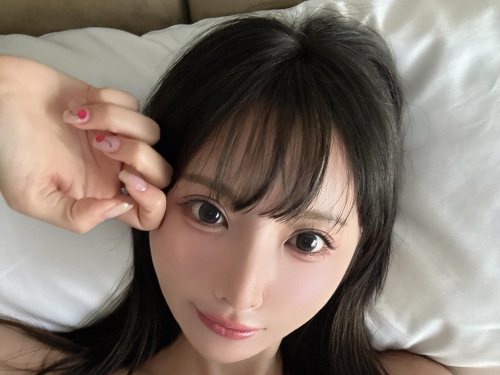 為幫老公還債！正妹業務「新妻優香」對大公司社長獻出「巨乳美體」！