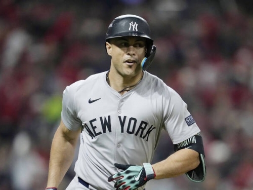 MLB》率先使用魚雷球棒卻害自己受傷？ 史丹頓：復出會繼續用
