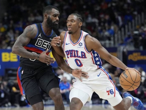 NBA》終於贏了！P.喬治歸隊 馬克西繳28分助七六人拿本季第4勝