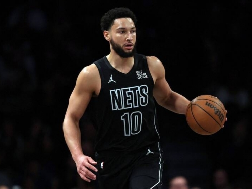 NBA》傳拒絕東部勁旅1年底薪合約 29歲狀元郎西蒙斯退休近在咫尺？