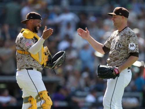 MLB》金恩完投完封擊垮洛磯 教士開季主場10連勝並列聯盟第4高