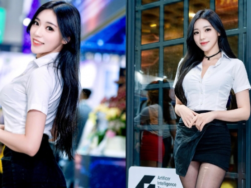 2025能源展驚見長腿女神「謝立琪」，「黑絲玉腿」馬上替老司機充電！