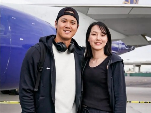 MLB》大谷翔平超會賺！愛妻真美子「穿搭」卻引熱議　日媒：氣質太高了