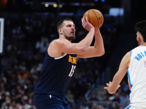 NBA》說唐斯更好後被約柯奇超級大三元打臉 威廉斯：我錯了