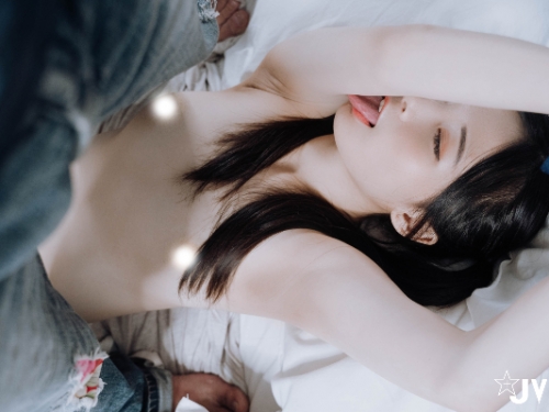 全裸無遮！四點全開！雙馬尾JK女孩秀純愛日記…對學長18+幻想曝光