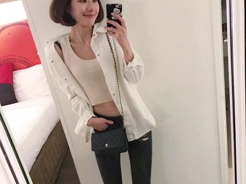 超甜戀愛敢短髮正妹，華航空姐Mandy Lai，一個微笑直接讓我戀愛了....