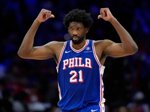 NBA》Joel Embiid與76人續簽3年61.7億大約！放話：是時候帶來總冠軍了