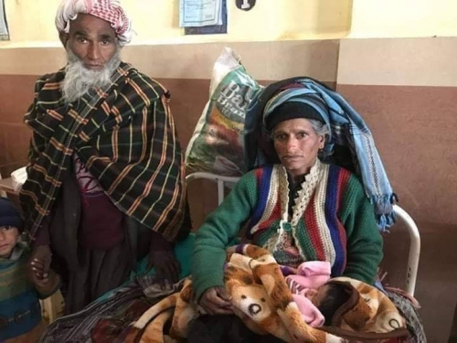 65歲生第二胎！印度婦成“世上最老母親”，女嬰爸竟高齡80歲