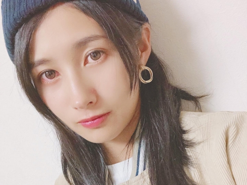 最美「女子職棒球員」笑容甜美讓網友戀愛　就算沾滿泥巴也可以