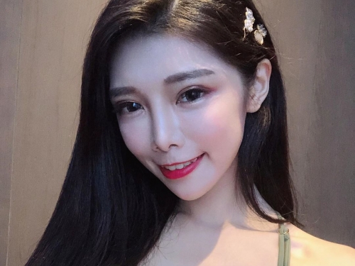 蜜桃祝長壽！翹臀女王Linda 尤妝妝獻上「私密自拍影片」大禮！