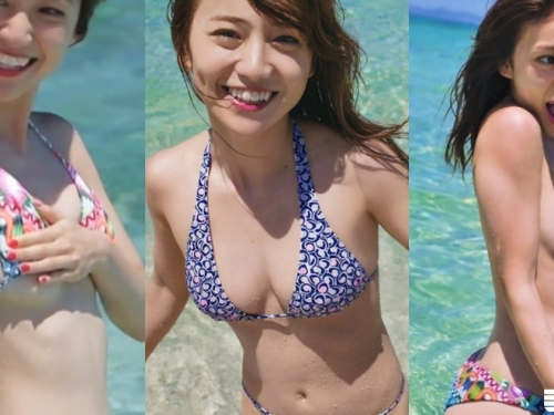 上空玩水！D奶美乳小隻馬「手壓奶球」下海，還脫褲露「性感股溝」讓人想把她弄濕～～