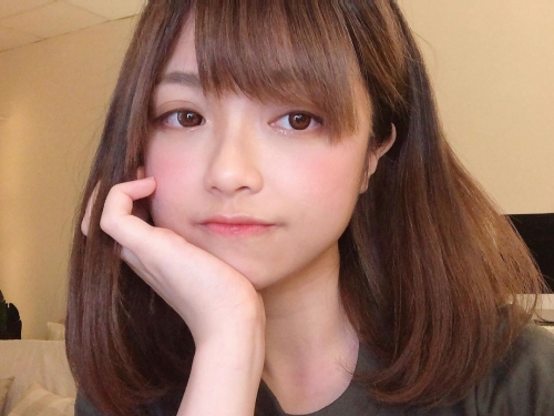 甜美插畫家「蛙姐 mandies」清新氣質讓人戀愛　水汪汪大眼好無辜