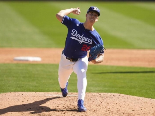 MLB》遭前隊友170KM強襲球爆頭！道奇火球男回憶當下：好險沒瞎...