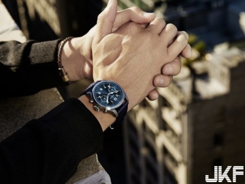 萬寶龍推出全新智能腕錶Summit 2 重新定義優雅智能生活
