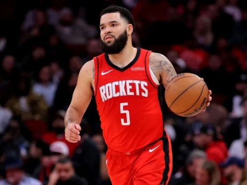 NBA》傳火箭不執行范弗利特球隊選項 考量彈性空間重新議約