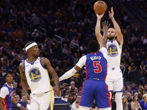 NBA》柯瑞32分、巴特勒26分 勇士贏活塞奪4連勝