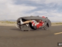 時速高達 137.93 公里！全球最快人力單車 Eta 誕生