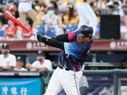 中職》陳子豪合約正式簽定 保障平均月領百萬還有調漲機制