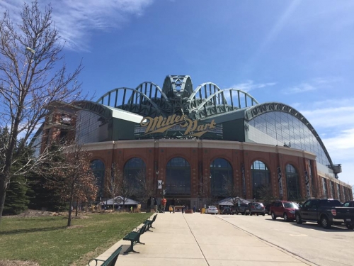 Miller Park~釀酒人隊主場