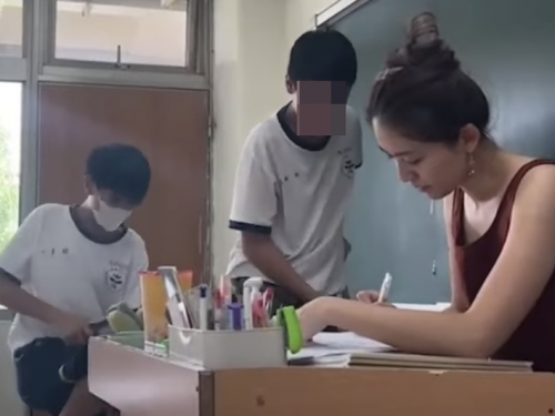 學生跳八家將被瞪一秒變乖！超美班導「身分曝光」
