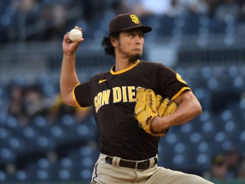 MLB》母鴨帶小鴨？達比修被4名隊友模仿毫不知情網笑翻（影音）