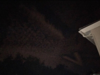 《血月前夕，巨大V型雲靜止加州上空長達1小時！》