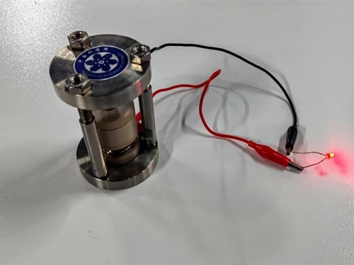 科研重大突破！全球首例「氫負離子原型電池」問世