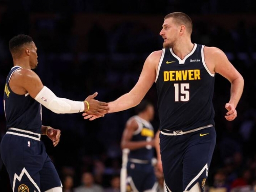 NBA》完美融入約基奇體系 魏少：我們不用講話也能溝通