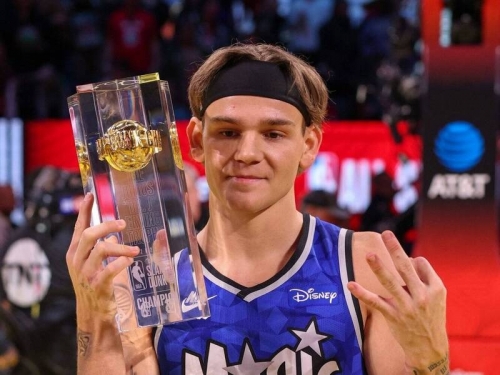 NBA明星賽》「現在就給他獎盃！」麥克朗的前獅投叔叔看完第一輪就嗨翻