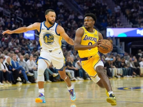 NBA熱身賽》穆迪19分、柯瑞14分 勇士力退湖人收熱身賽首勝