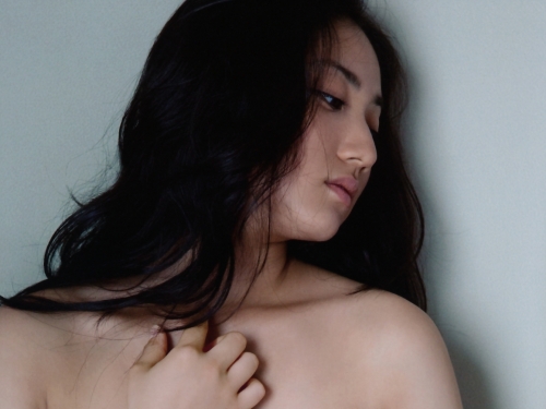 最強「奇蹟巨乳小學生」突破自我尺度宣告長大！這乳量真的不合理啊！