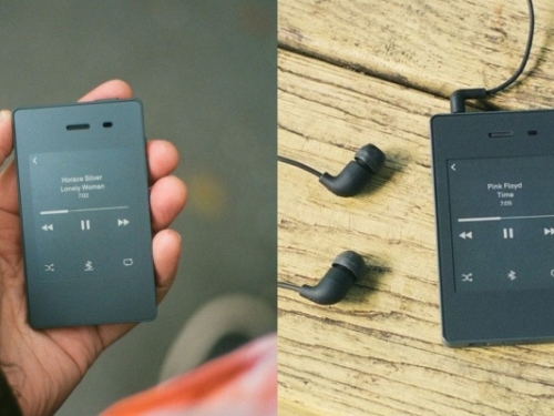 厭倦被網路世界綁架！超極簡「Light Phone」相機、社群功能全無