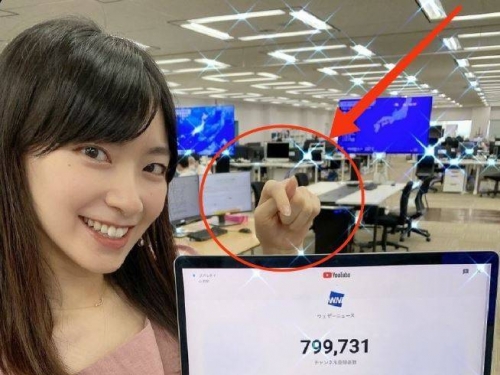 正妹主播「比讚」手勢被罵爆 網友轟下流：給男友的信號