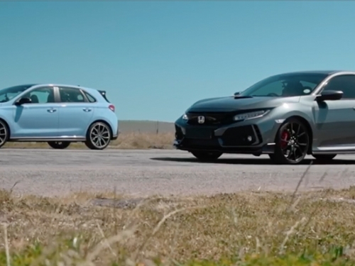 [影] 韓國小鋼砲 Hyundai i30N 直線加速對決日本前驅王者 Honda Civic Type R！