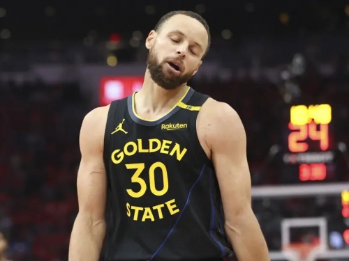 NBA》Curry左腿腿後肌拉傷、步履蹣跚　主帥Kerr透漏：G2備戰計畫