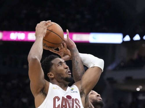 NBA》超越詹皇時期紀錄！米契爾準絕殺率騎士宰公鹿開季7連勝