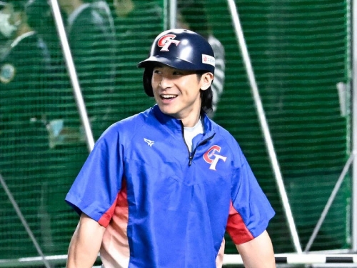 12強》勝騎士突發狀況劇 陳傑憲開玩笑：慢慢來，不急