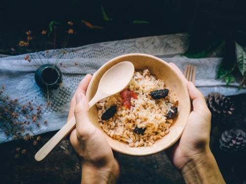 噁！恐怖女傭煮飯摻「經血+尿液+口水」 辯：這樣老闆才會對我好